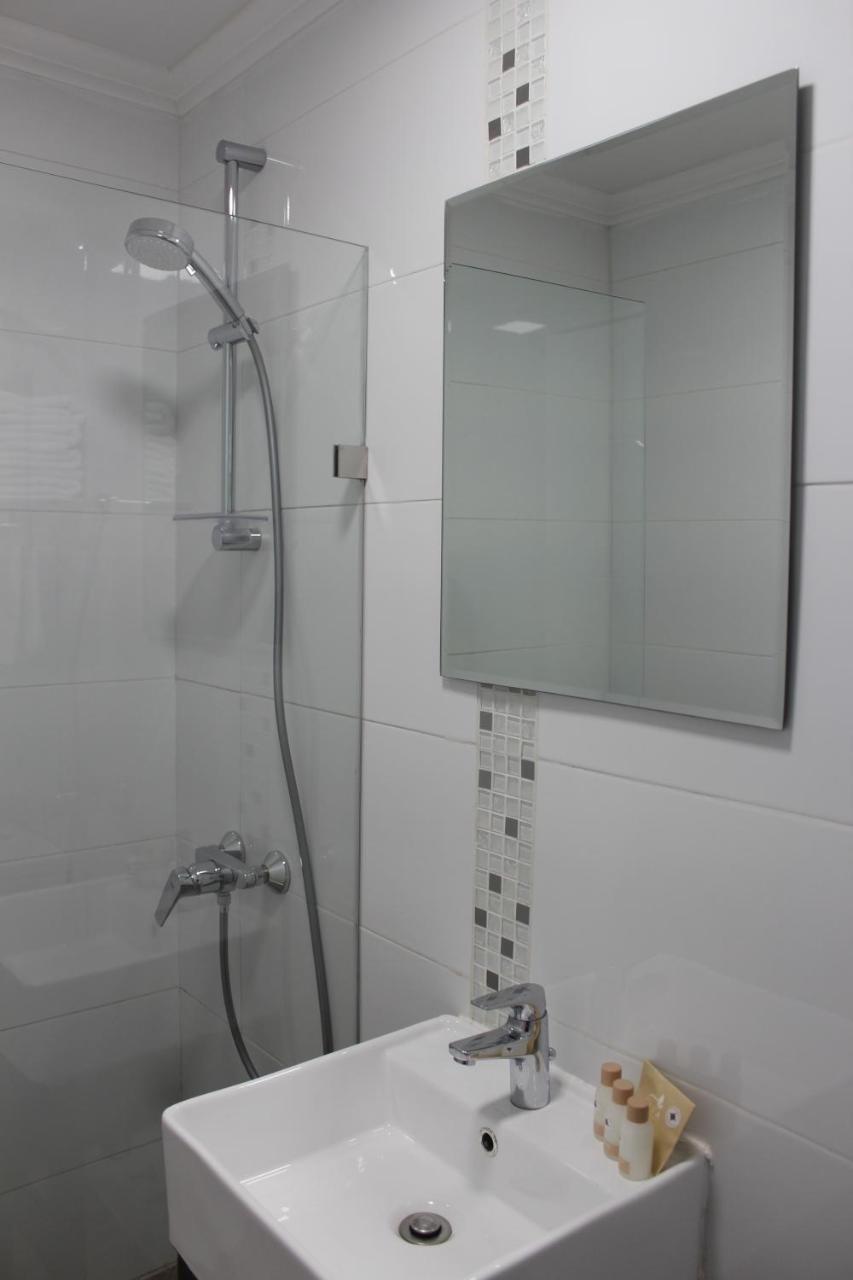 Hotel North South 2*