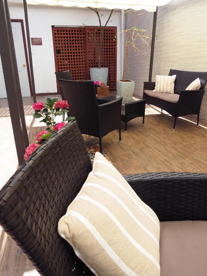 Hotel North South 2*